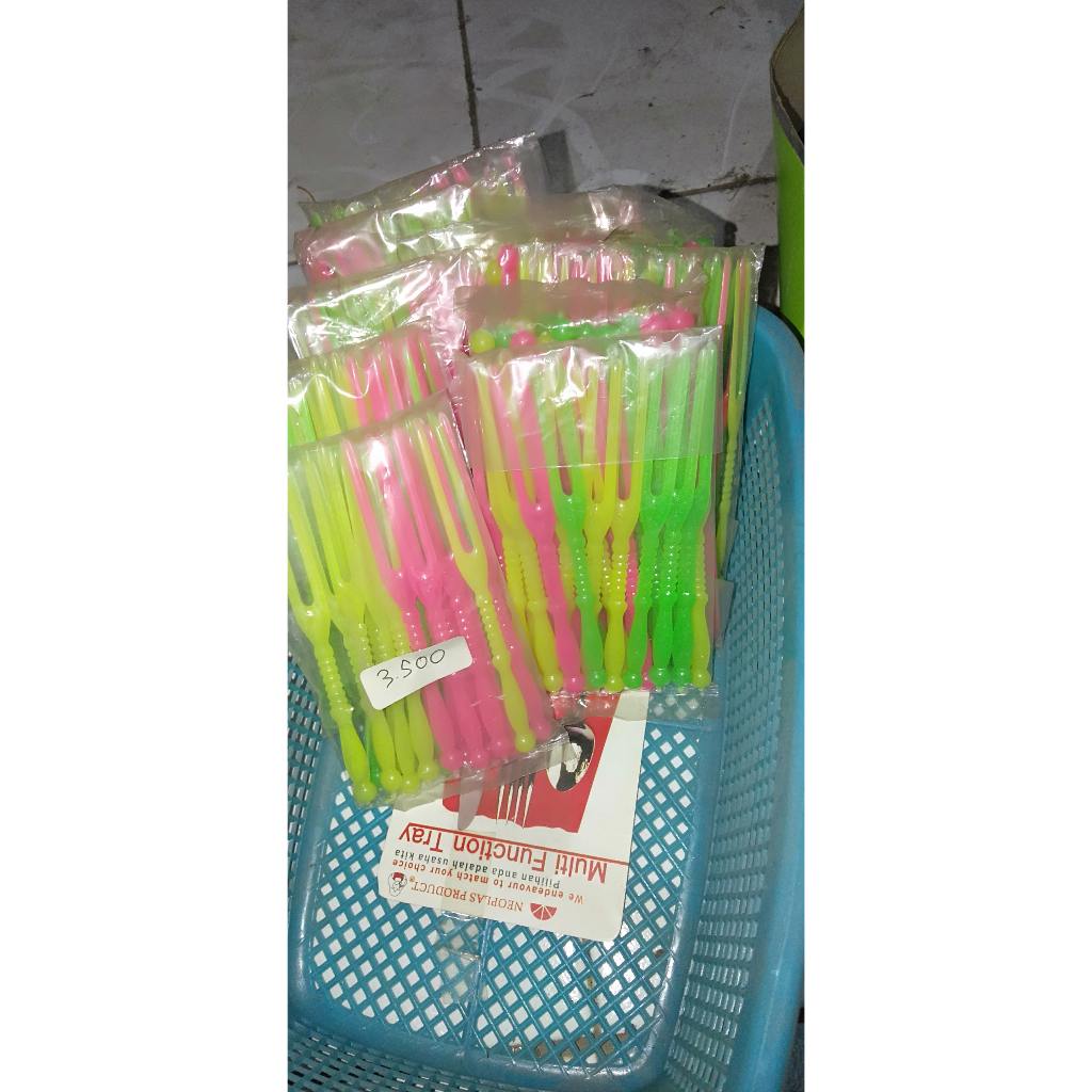 Garpu Kue Ulang Tahun Plastik / Garpu Kue Ulang tahun Anak Kecil Plastikan dan Mika