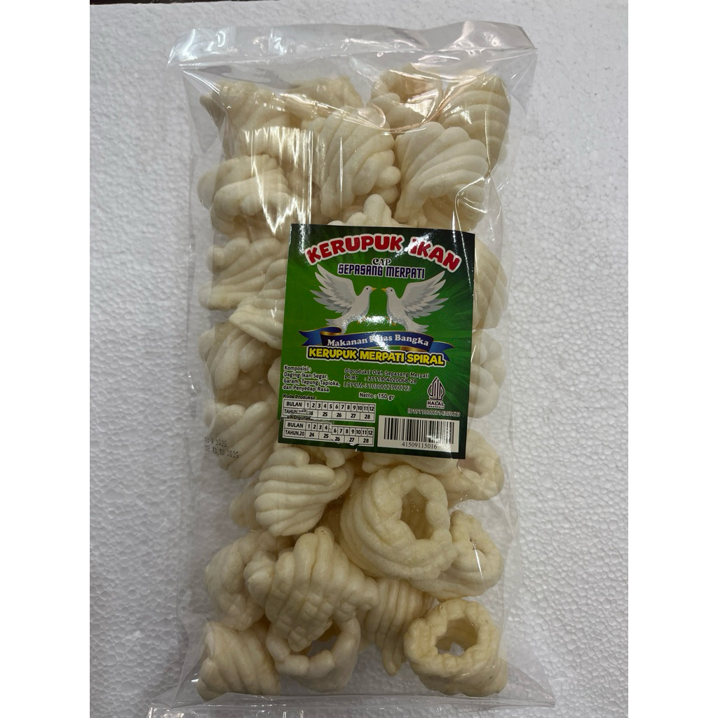 

Kerupuk ikan tenggiri bentuk per cap sepasang merpati Asli Bangka dari Toko LCK