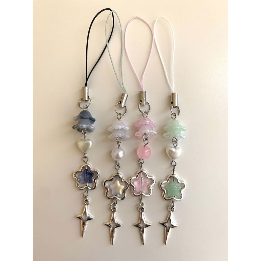 

sepaket gantungan beads Hadiah / gift kpop japan kawaii hampers