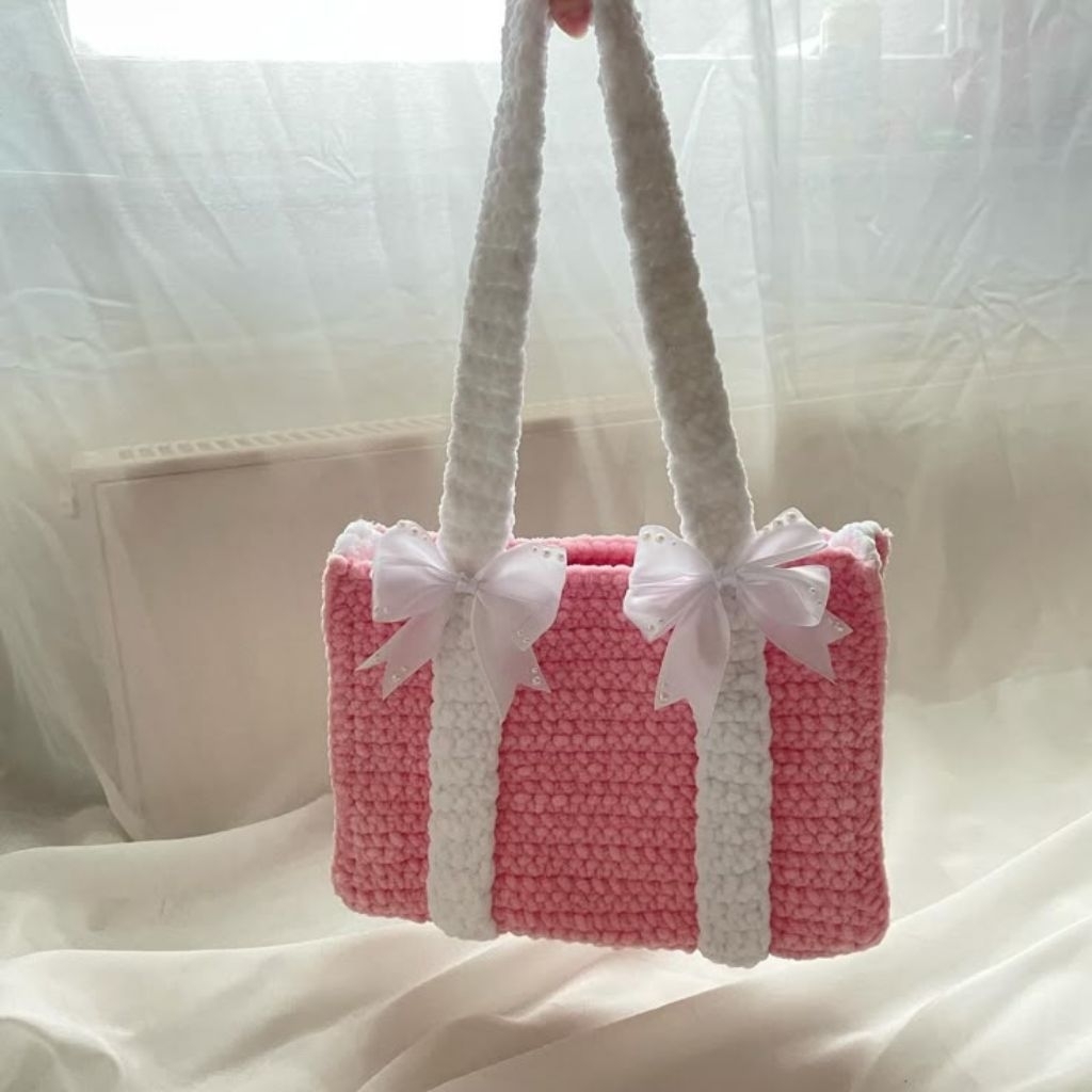 tas rajut wanita model pita | tas rajut cute