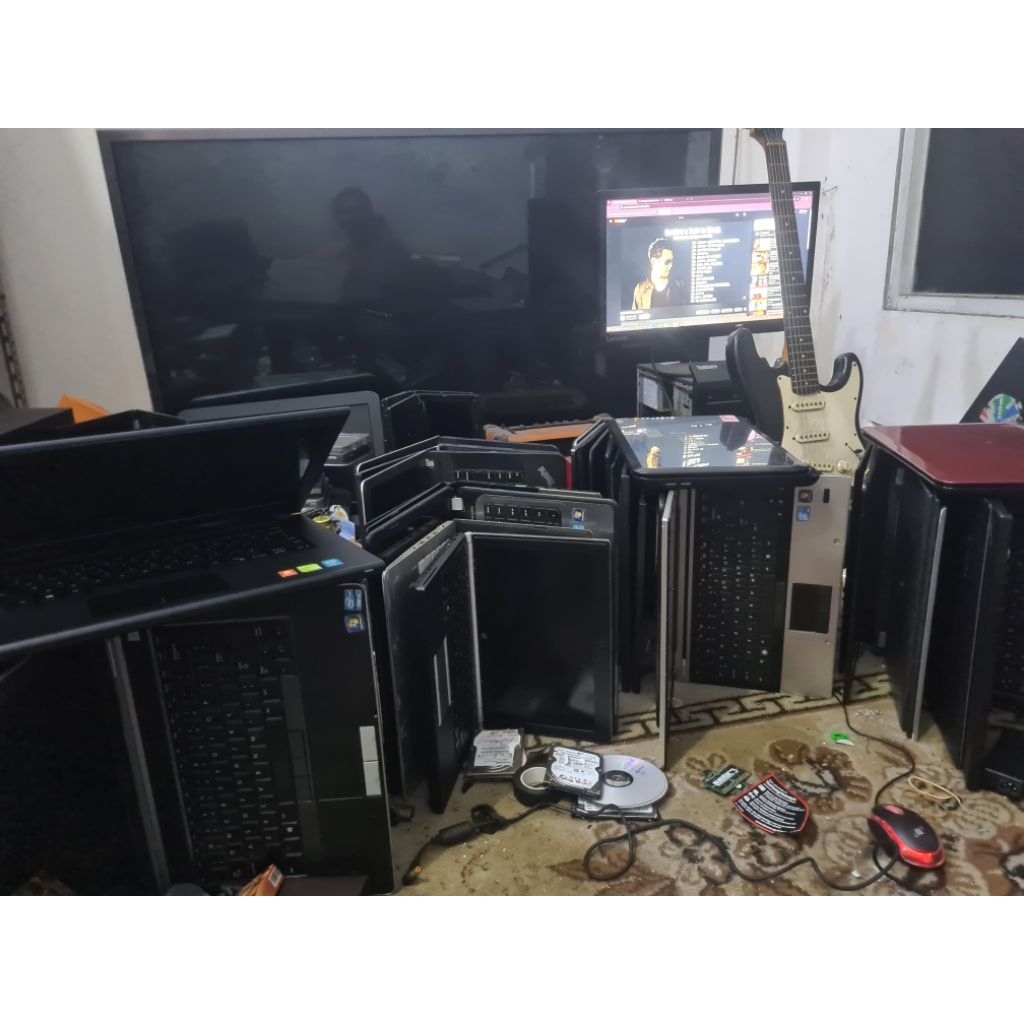 laptop acer.asus.dell.hp random fisik ok.minus baterai core i5