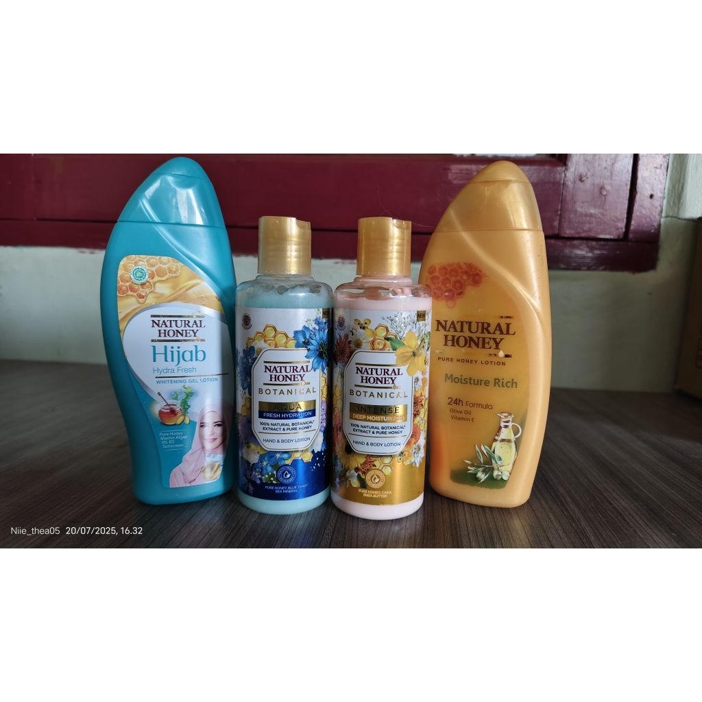 Natural Honey Botanial Hand & Body Lotion 200ml