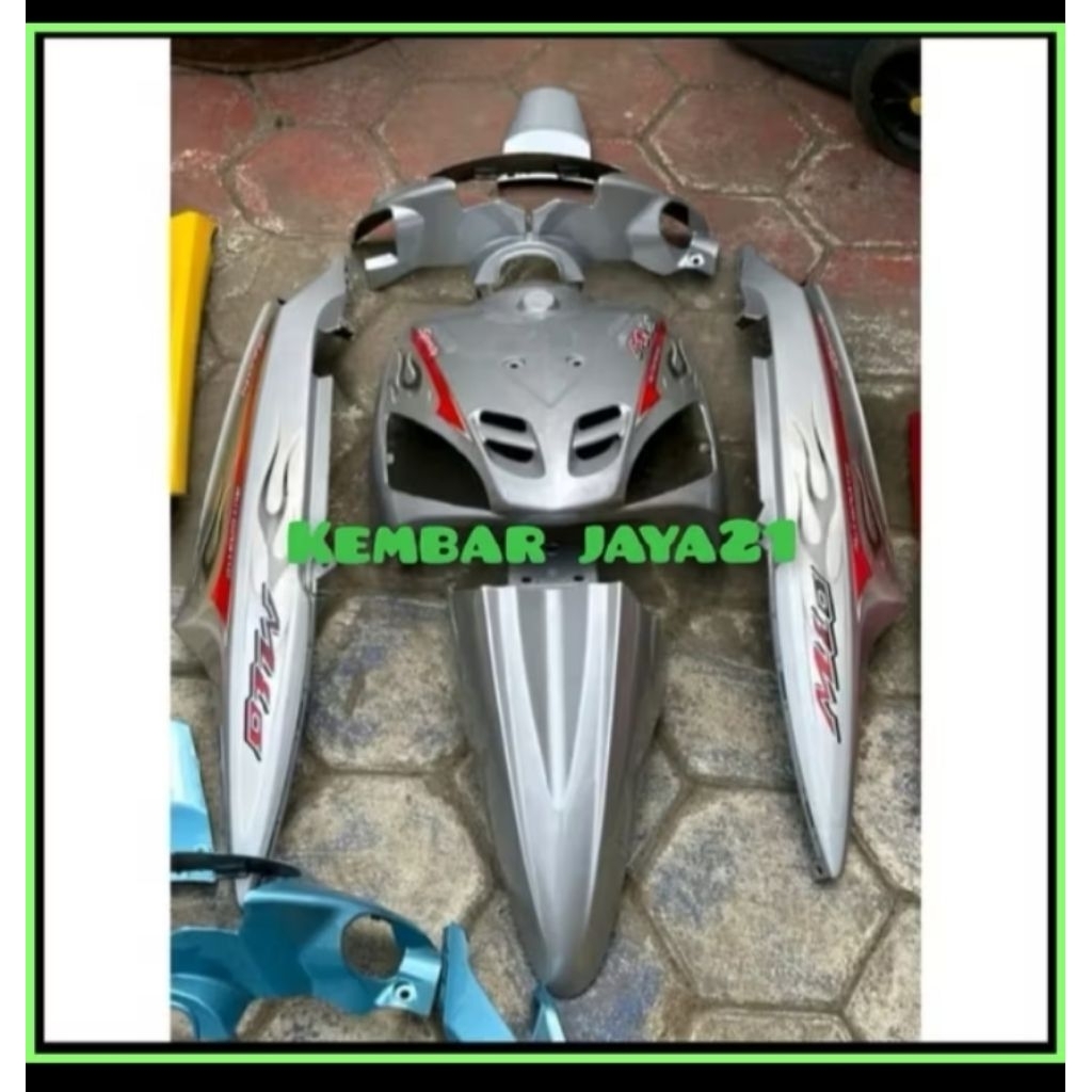 Full body halus + striping (ABU-ABU / SILVER) MIO SPORTY TAHUN 2004-2007