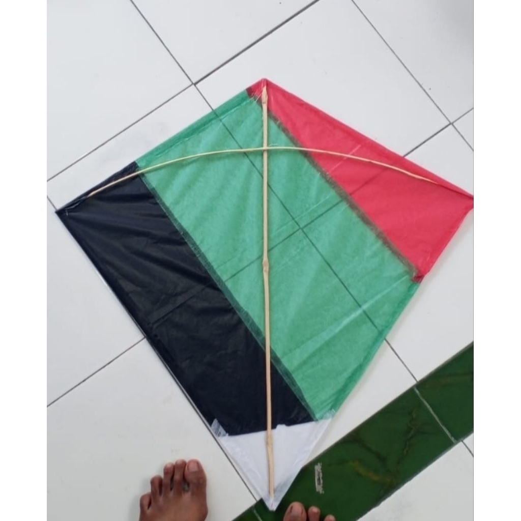 PROMO  LAYANGAN KRETEK ISI 5 PCS ( UK 72X70 CM) KRETEK MURAH BERKUALITAS
