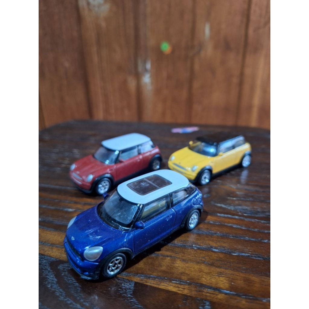 mainan mobil mini cooper merek welly