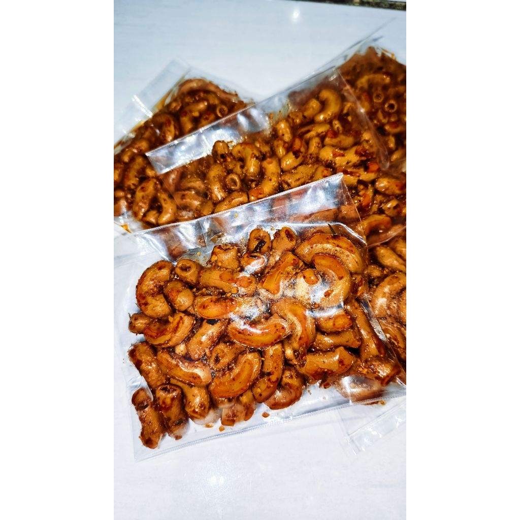 

makaroni bantet bumbu pedas asin daun jeruk 50gr