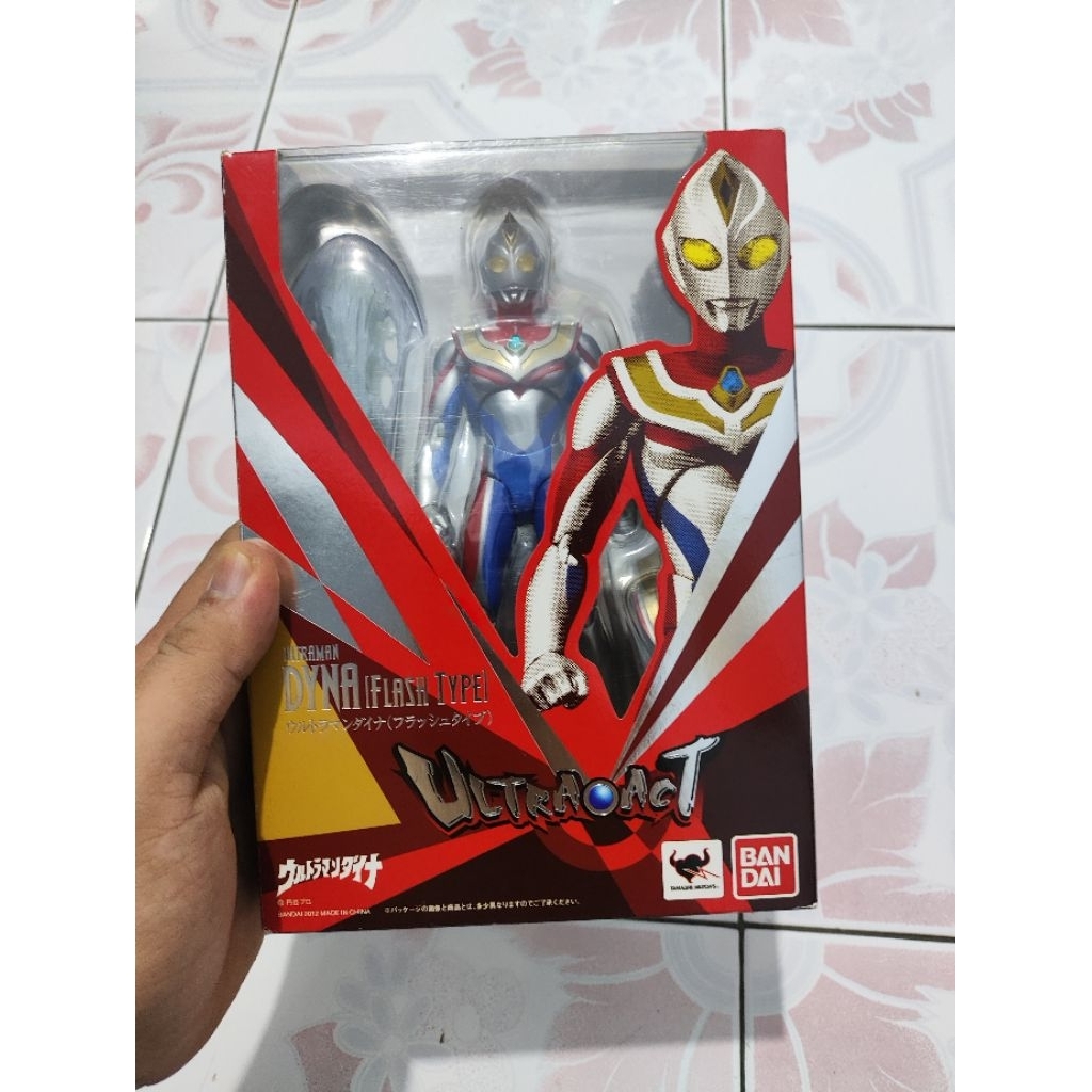 Ultra act ultraman dyna flash type original figure shf