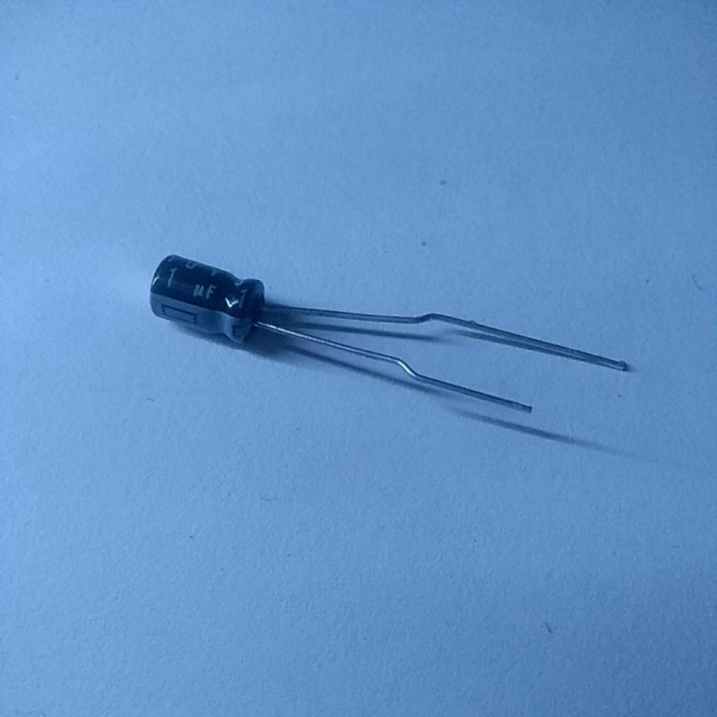 elco 50v 1uf elco 50v 1uf per 1bungkus