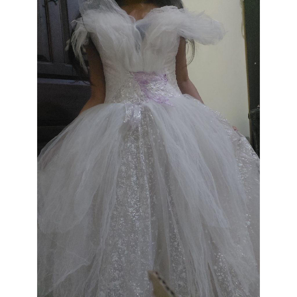 Preloved Wedding Dress