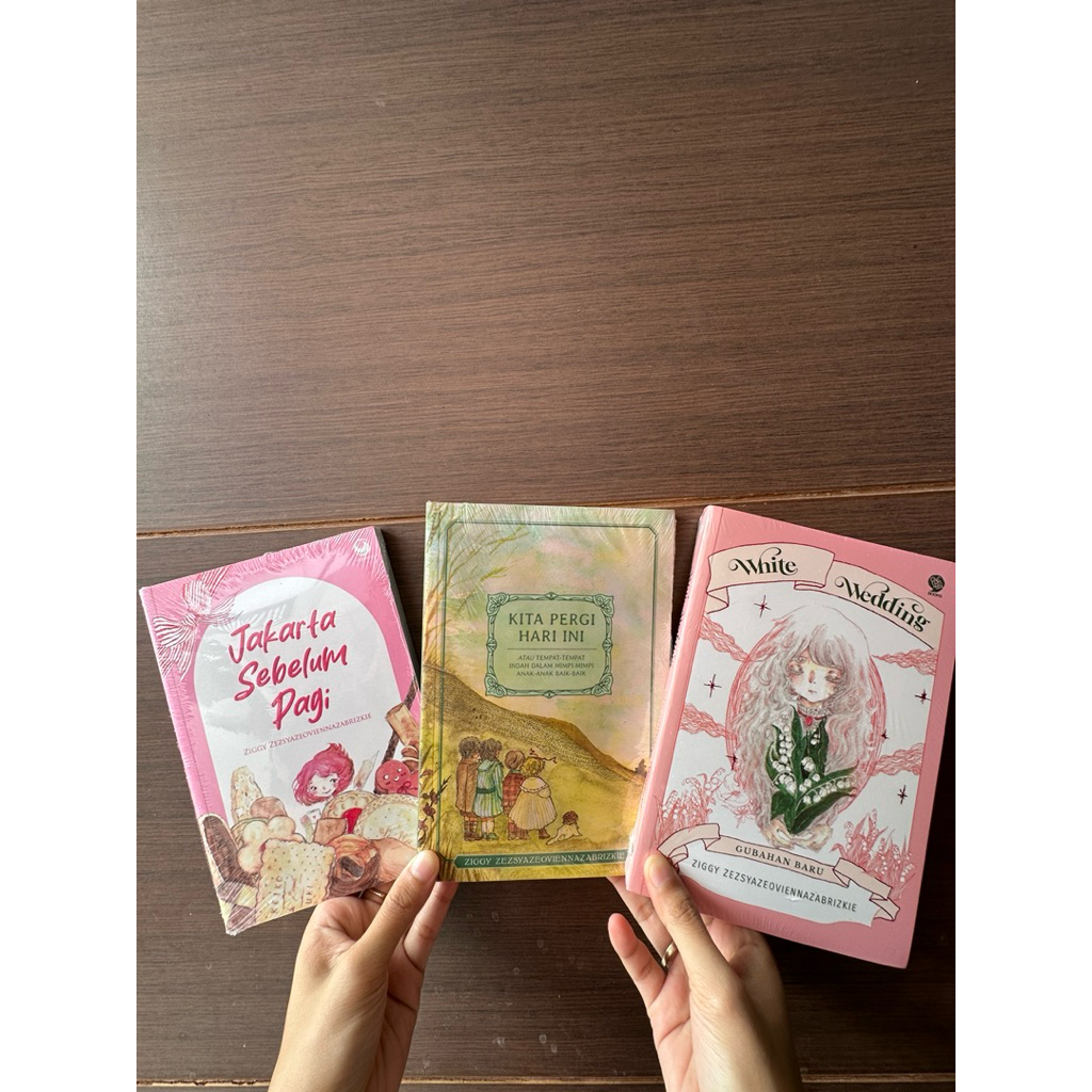 Buku Ori Baru Bersegel Ziggy Zesyazeoviennazabriezkie Jakarta sebelum pagi - Kita pergi hari ini - W