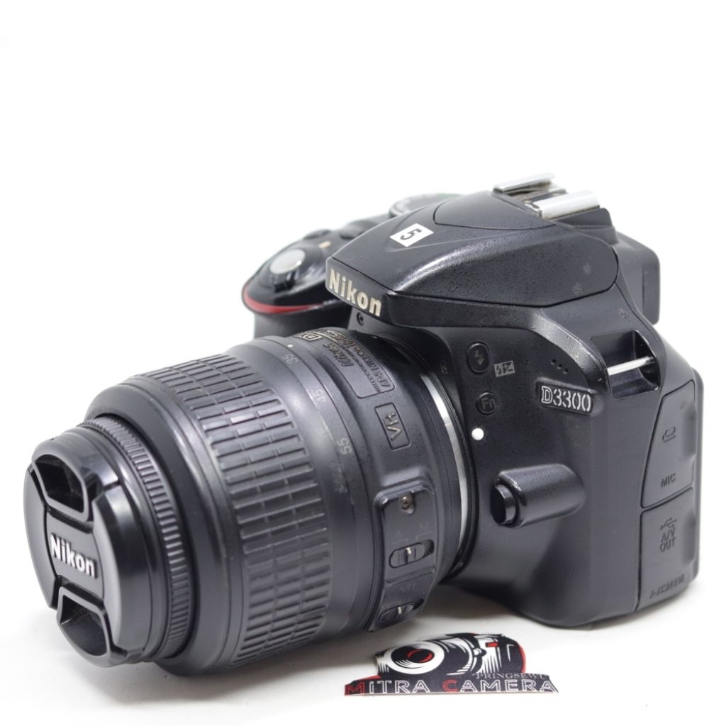NIKON D3300