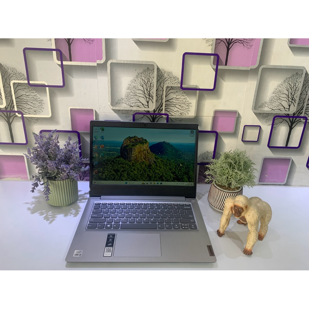 LENOVO  IDEAPAD SLIM 3 Intel®️ Core(TM) i3-10110U