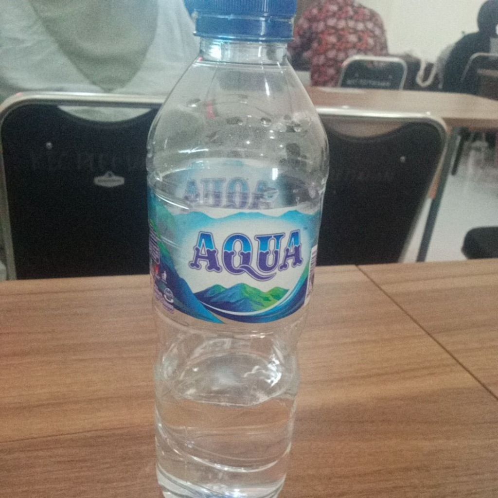 

minuman aqua