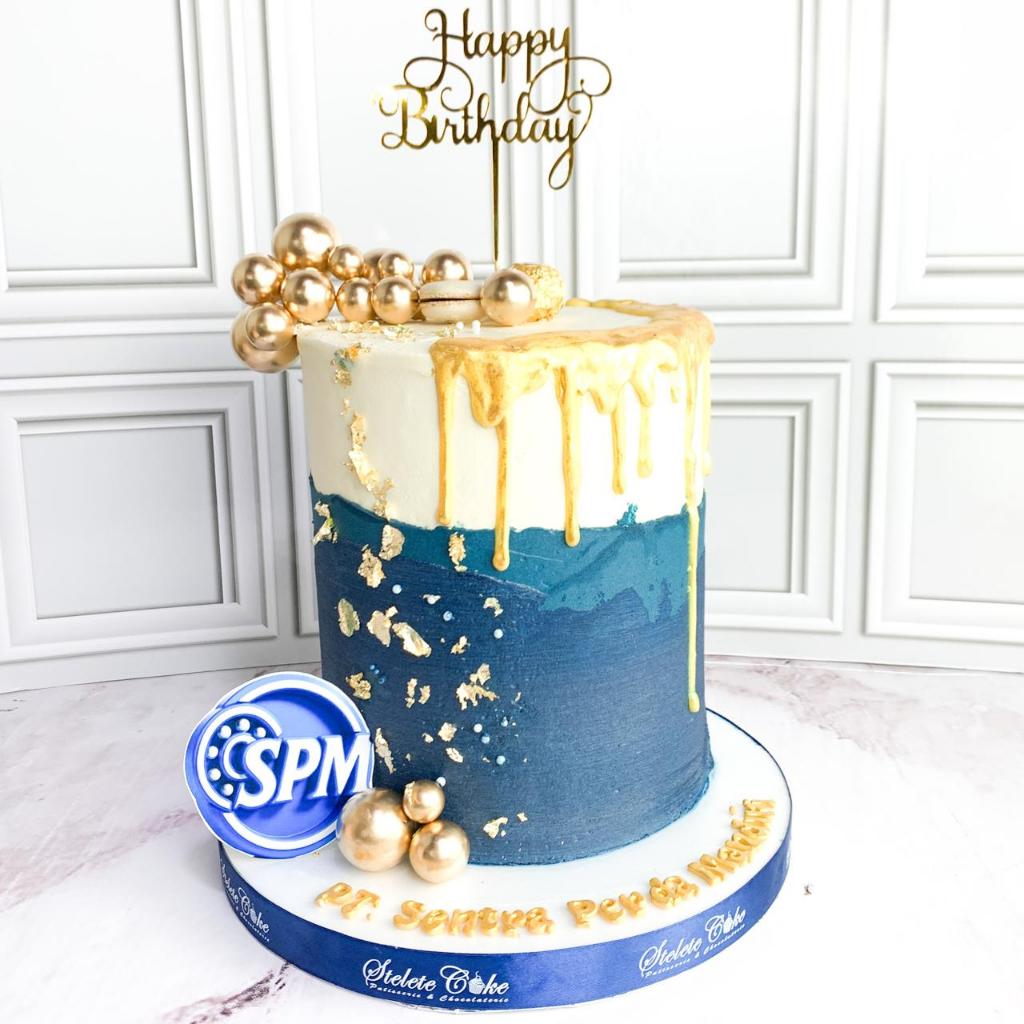 

Kue Ulang tahun/Birthday Cake/Kue Ultah Tema Blue Gold/Kue Birthday Jakarta