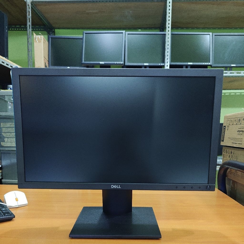 Monitor DELL 19inch LED  Lengkap kabel