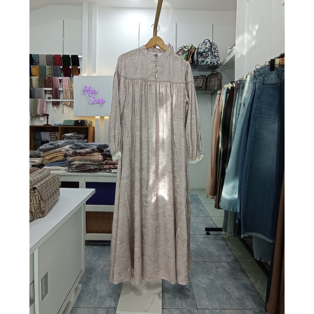 Gamis Dharby Satin Motif Abstrak