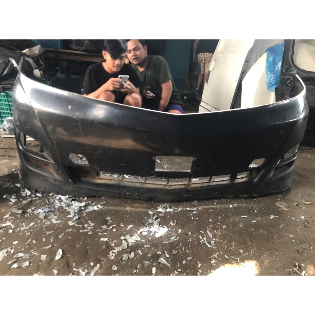bumper Alphard 2005