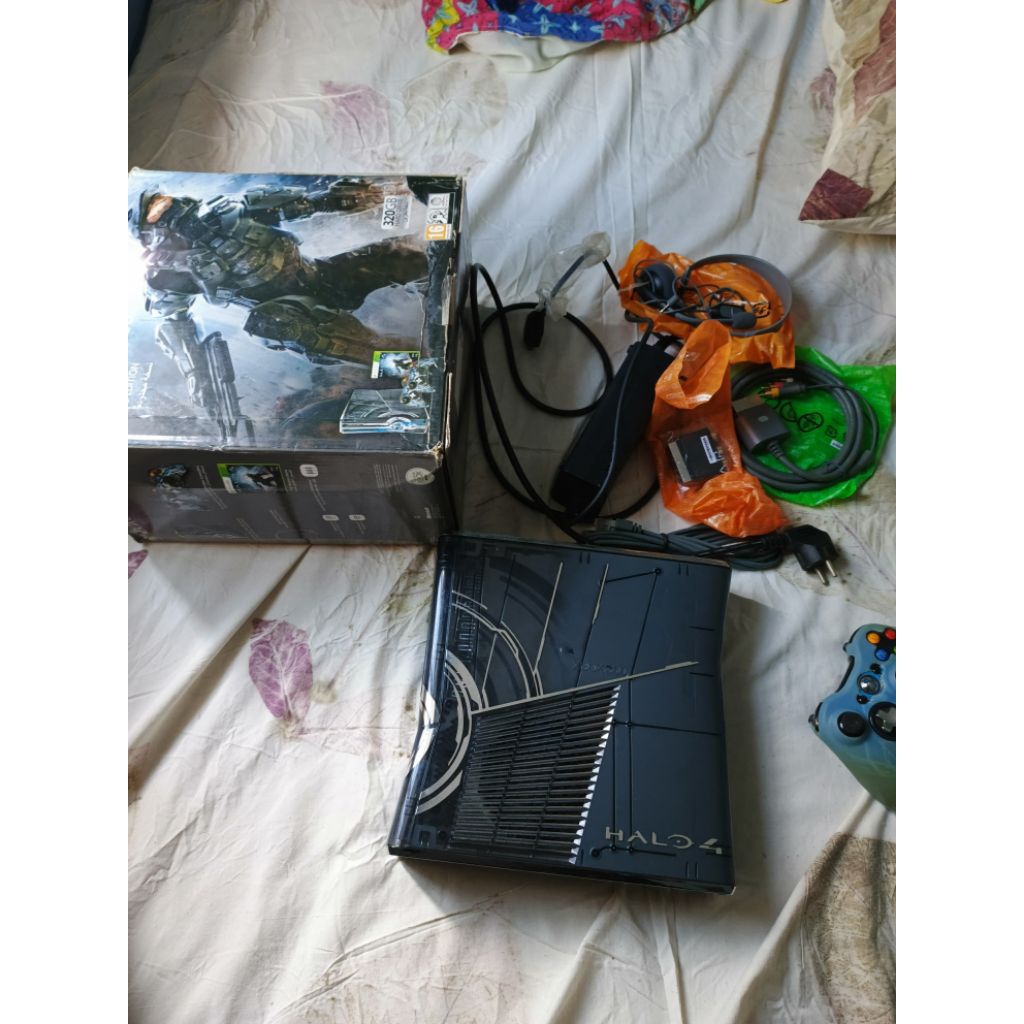 Xbox 360 RGH 3 320gb Halo Edition (limited) barang koleksi
