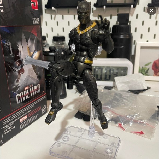 (Ready Stock) Marvel Legends Black Panther Erick Killmonger