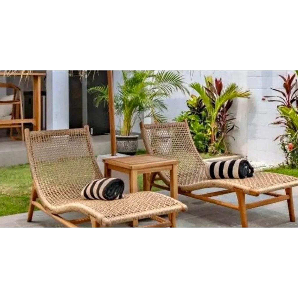 Kursi Santai Kolam Renang / Kursi Santai Pantai / Kursi Outdoor Jati Mix Rotan Tahan Air