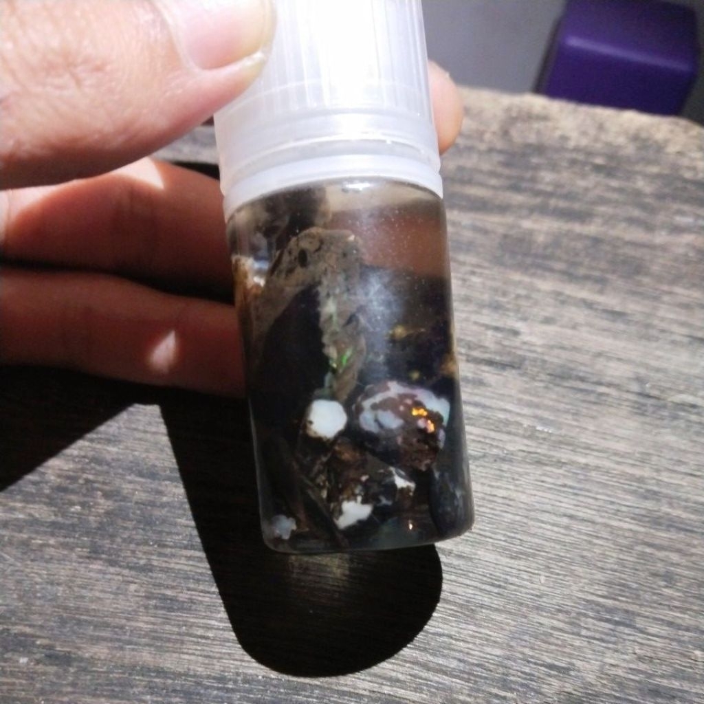 bahan black opal sempur 1 botol liquid semua berjarong
