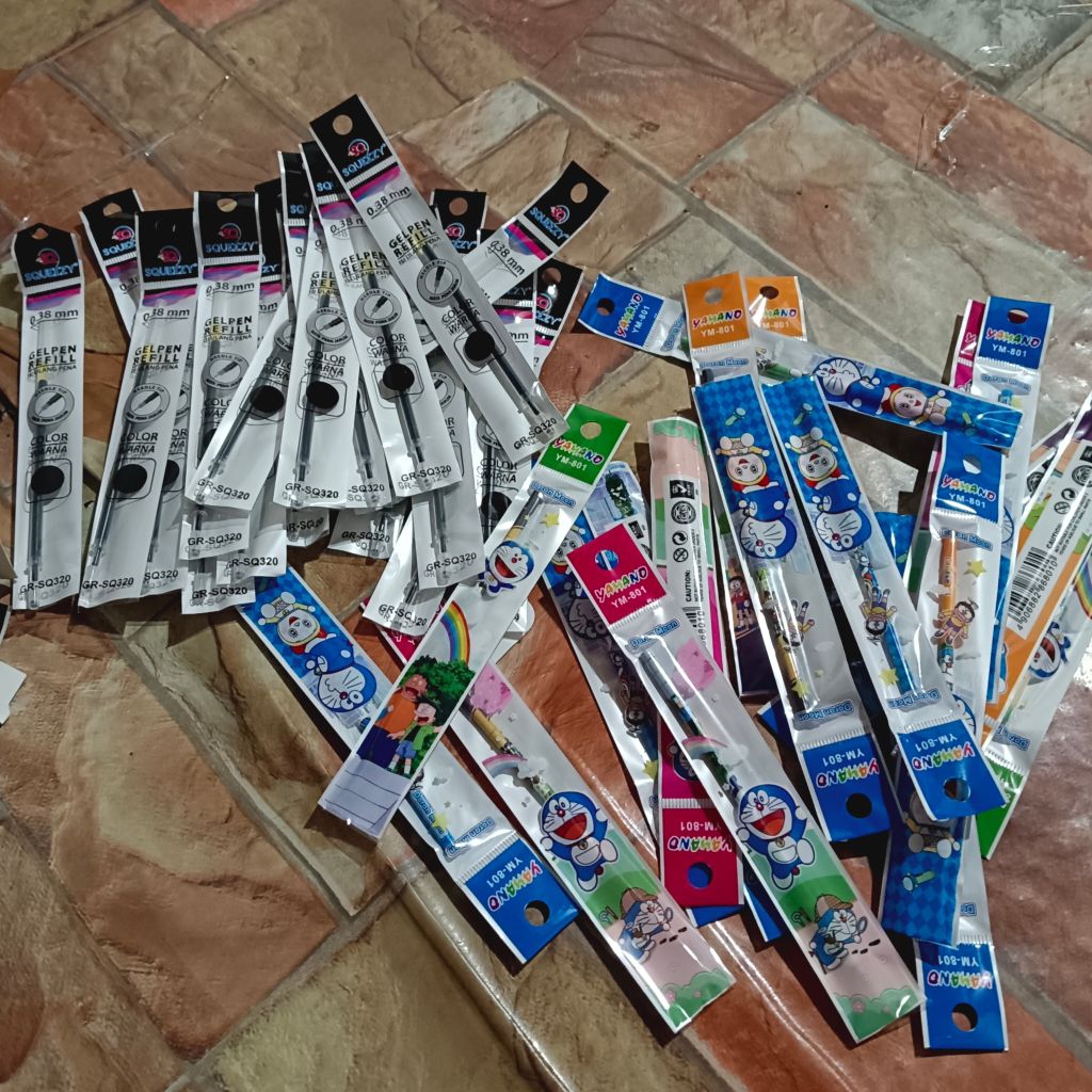 

tinta reffil pena isi ulang random murah 0.38 mm