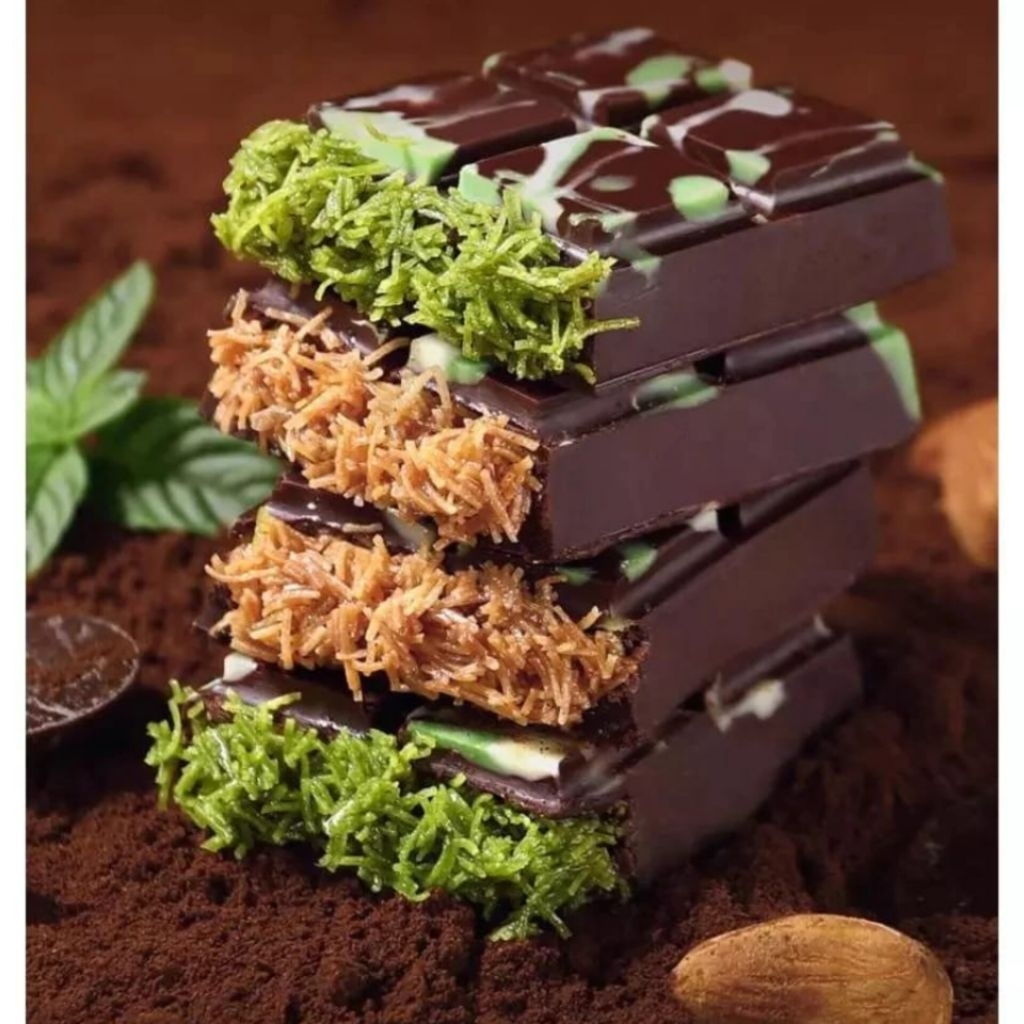 

❤️COD/Kirim Dalam 24 Jam⚡ 260g Pistachio Kunafa Cokla | Coklat Dubai | CHOCOLATE BAR CRISPY PISTACHIO KUNAFE | COKLAT DUBAI | Dubai Handmade Chocolate