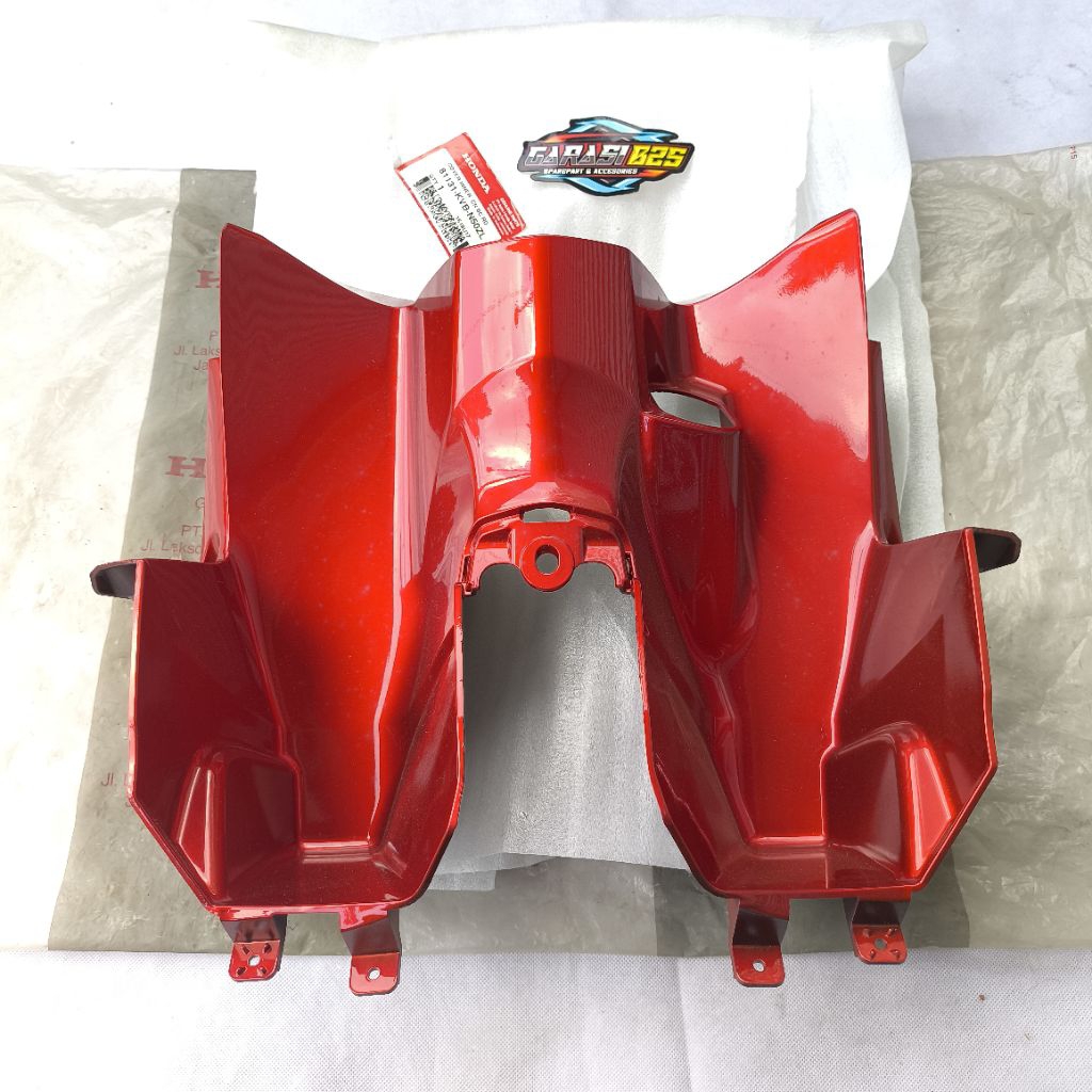 81131-KVB-N50ZL cover inner upper laci kontak Vario 110 techno karbu merah candy marun original AHM