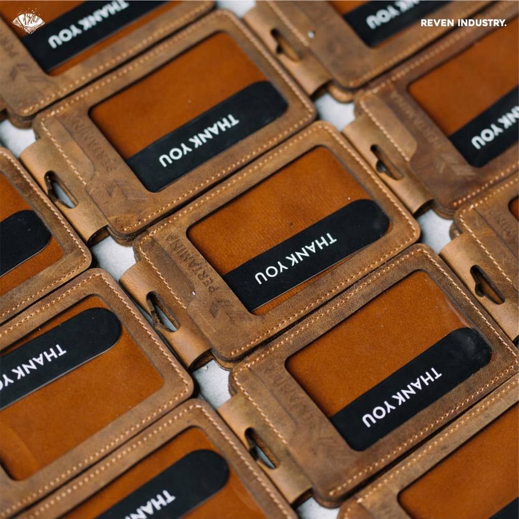 

PAKET EMBOSS Lanyard Custom Perusahaan KANTORAN FREE Cetak Logo