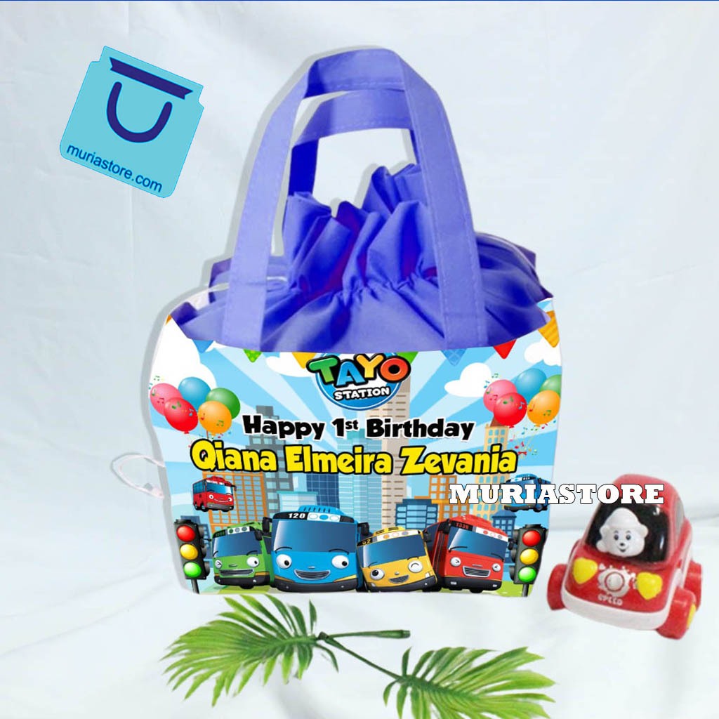 

GOODIE BAG ANAK MODEL SERUT MUAT BOX NASI - TAS ULTAH, HAJATAN, AQIQAH