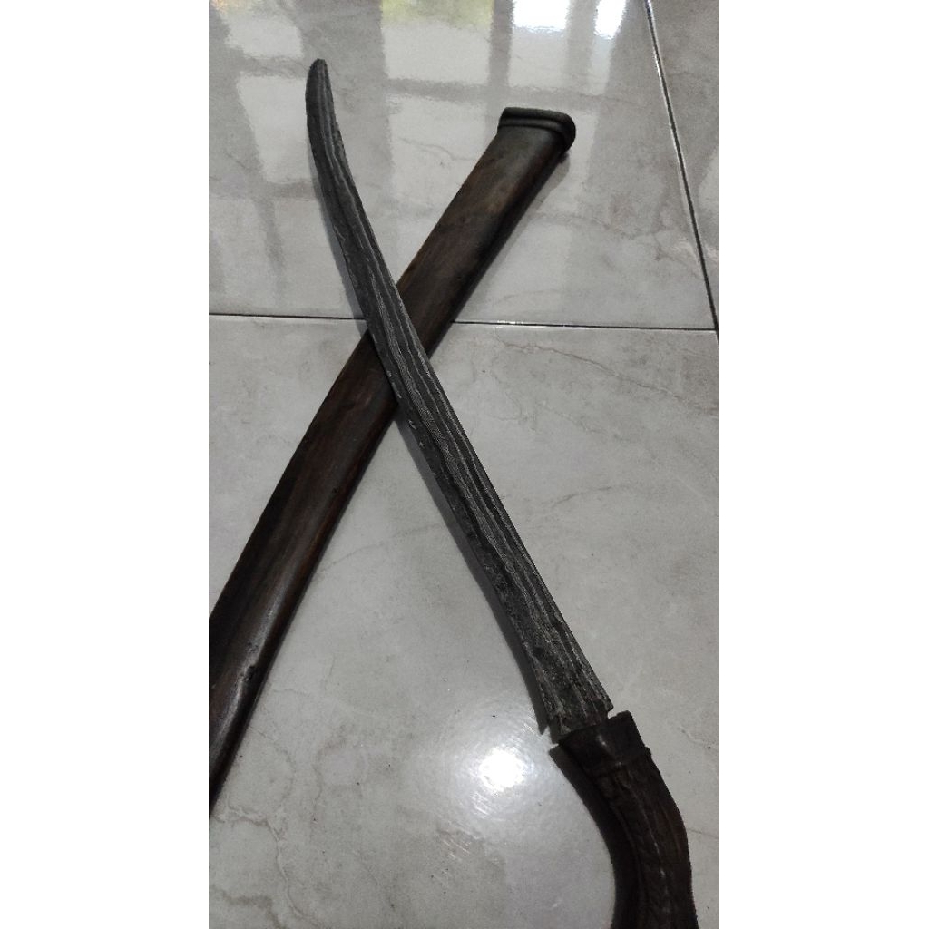 Keris pedang Klewang