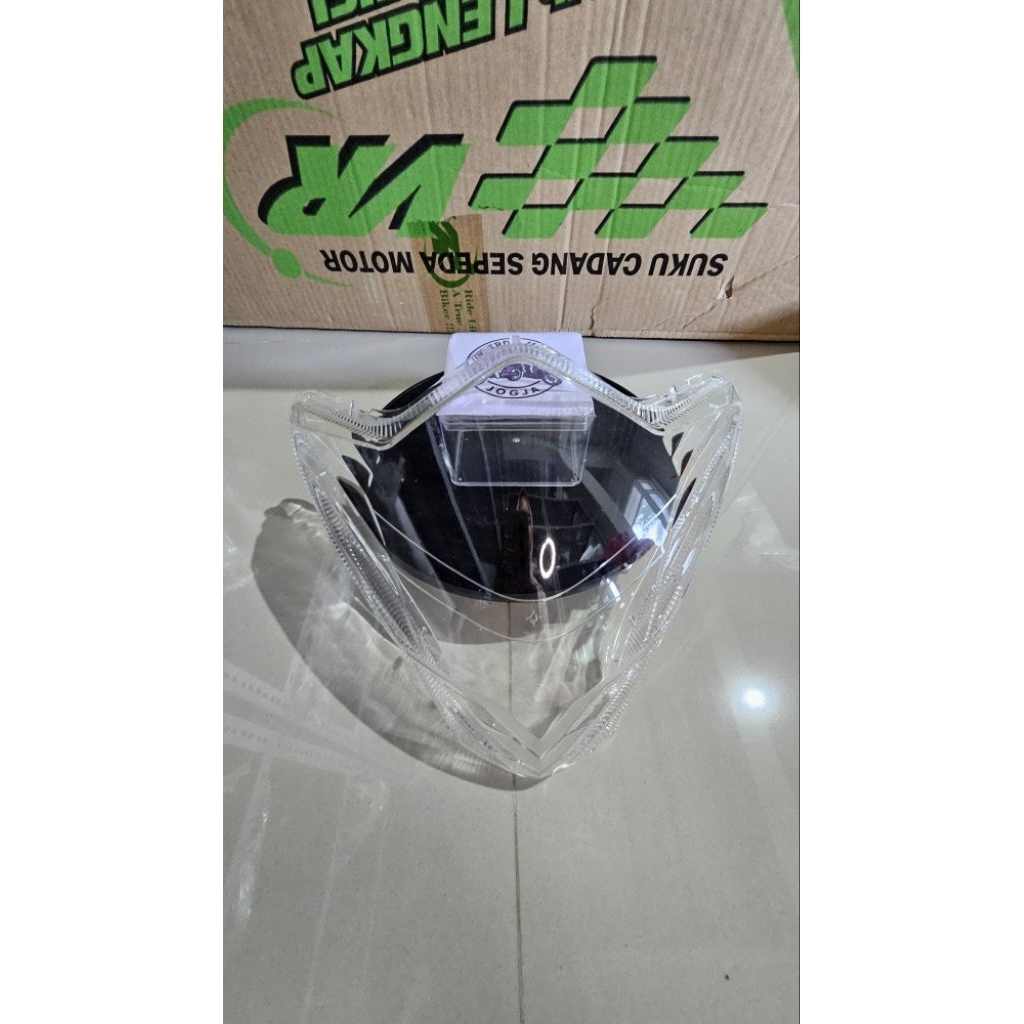 Mika Lampu Satria FU 2014 merek tenshi