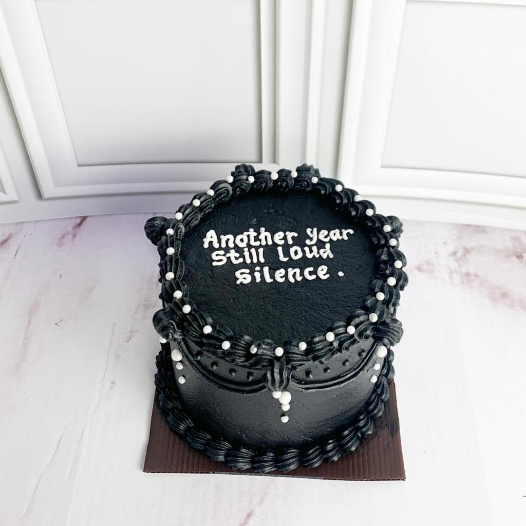 

Kue Ulang Tahun/Birthday Cake/Kue Ultah Tema Black Mini/Kue Birthday jakarta