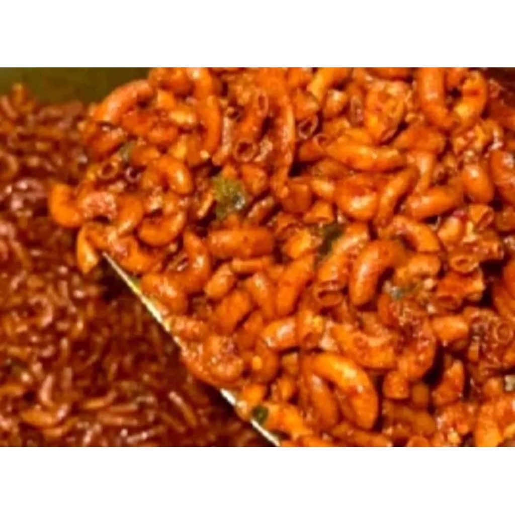 

Makaroni bantet pedas gurih aroma daun jeruk kemasan 250 gram