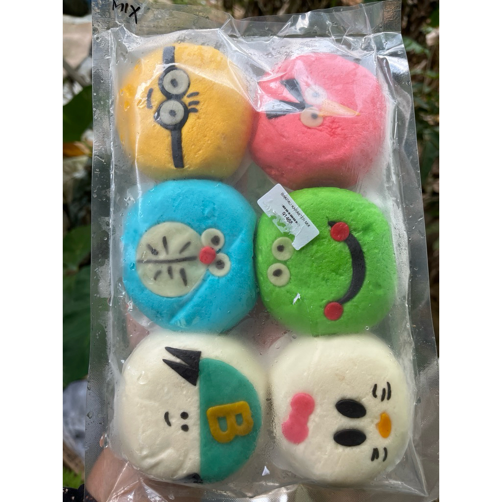 

Bakpao Karakter Besar isi 6