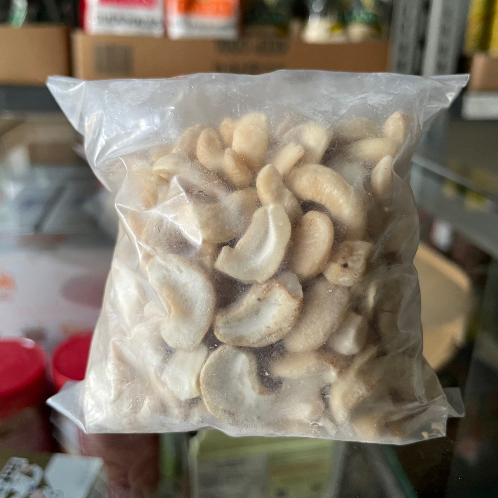 

Kacang Mede / Kacang Mete 100gr