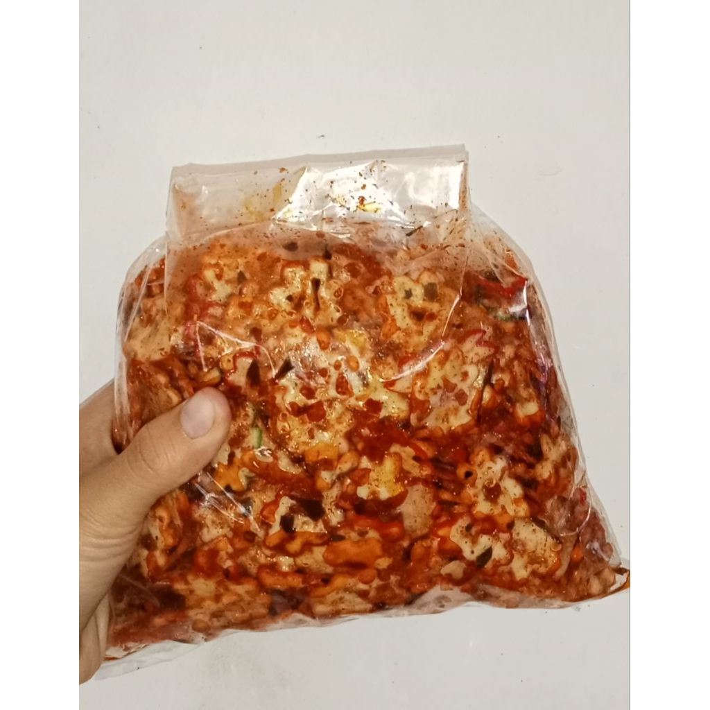 

Seblak krupuk bintang pedas daun jeruk kemasan 1kg