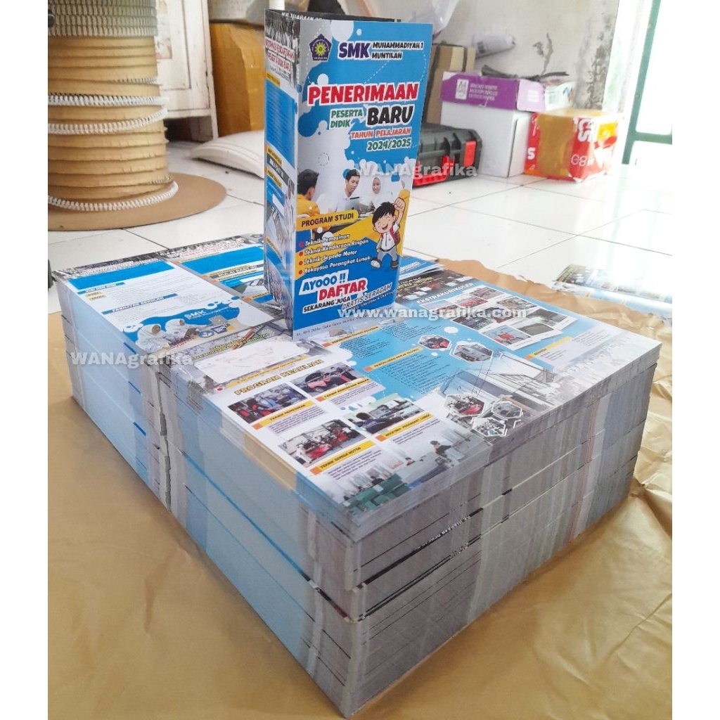 

percetakan brosur fullcolor bisa bantu desain