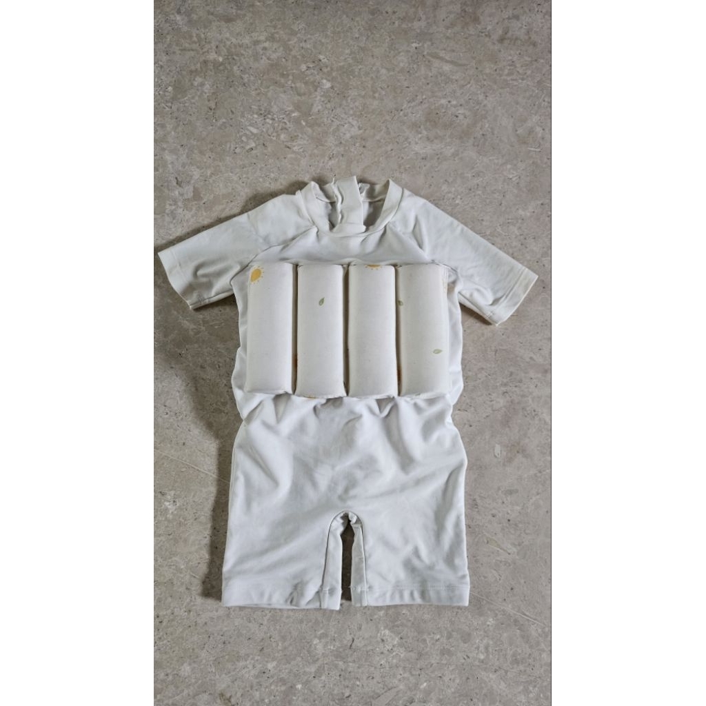 Preloved❤️ LeeVierra Kids Baju Renang Anak sz 6