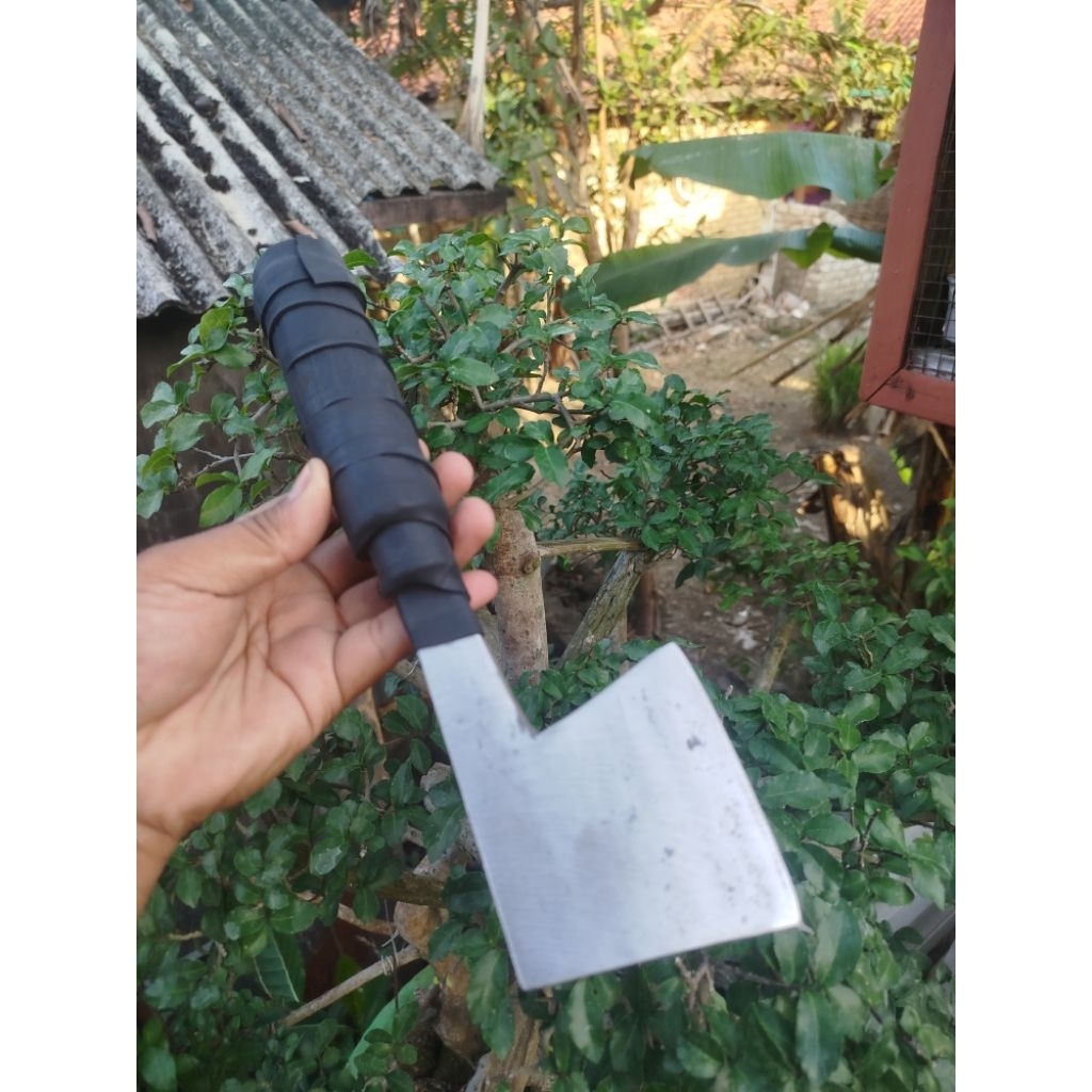 Kapak Kupas Batok Kelapa Baja Ori Madura