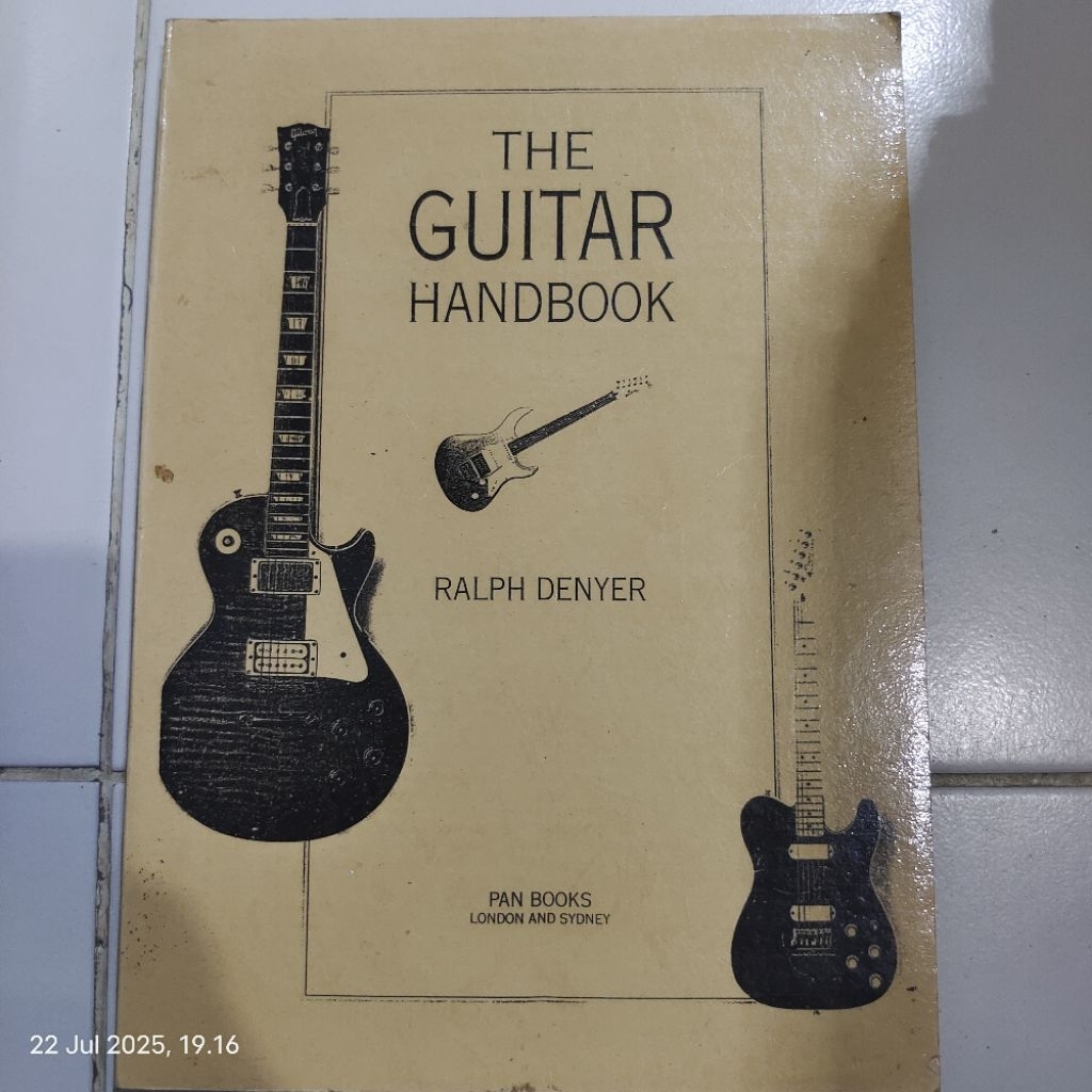 BUKU THE GUITAR HANDBOOK RALPH DENYER ORIGINAL