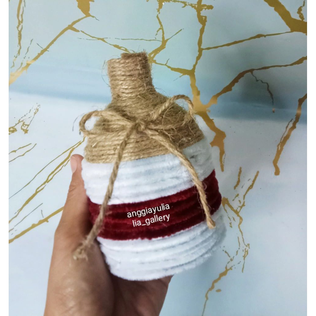 Prakarya vas bunga dari botol bekas