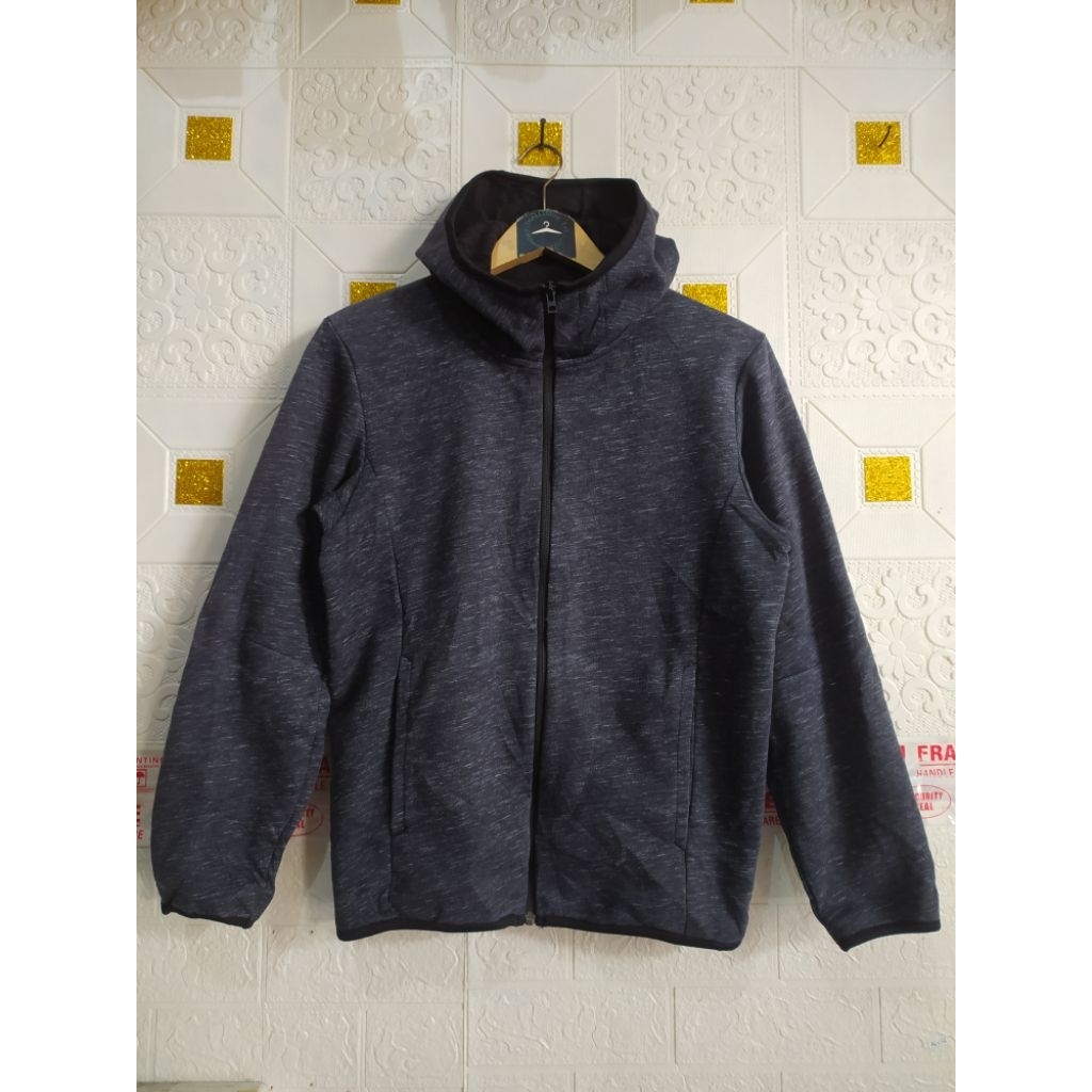 jaket UNIQLo fleece tech