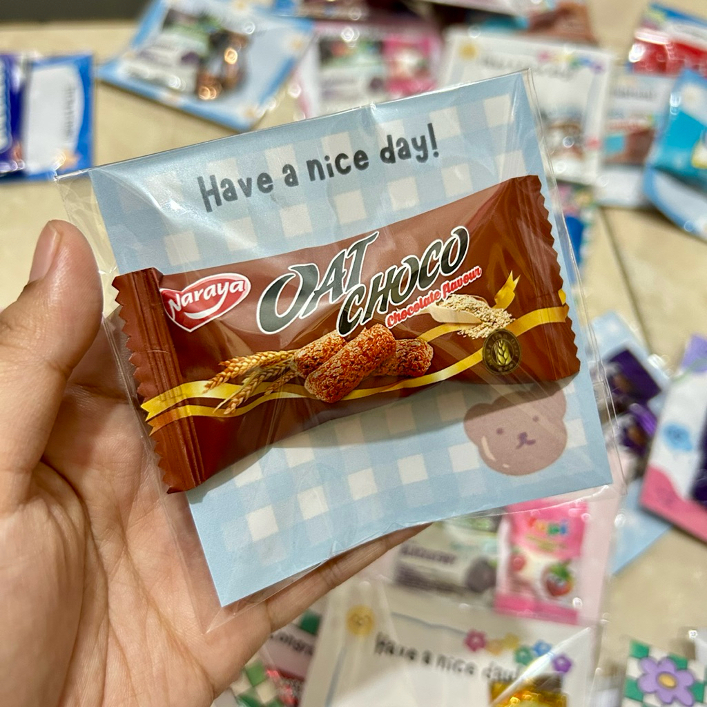 

[OAT CHOCO] MINI GIFT SNACK / FREEBIES / HADIAH MINI / BINGKISAN SNACK / MINIGIFT OLSHOP / HADIAH LOMBA / GRADUATION