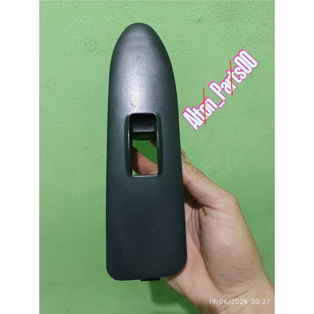 Cover chasing switch power window great corolla original