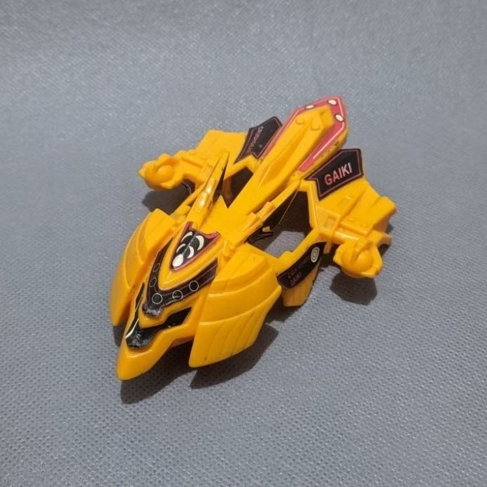 Crush Gear Cover Gaiki Bandai