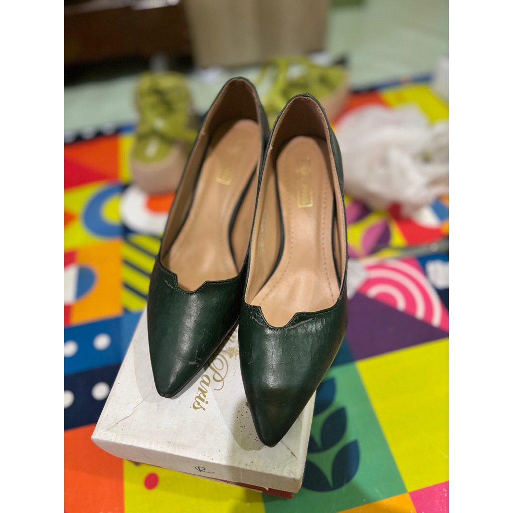 preloved heels shoesholic size 36