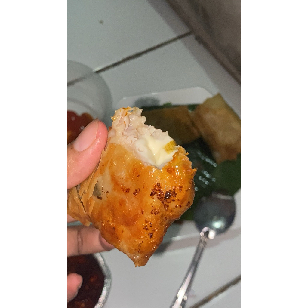 

Dimsum goreng keju frozen isi 3