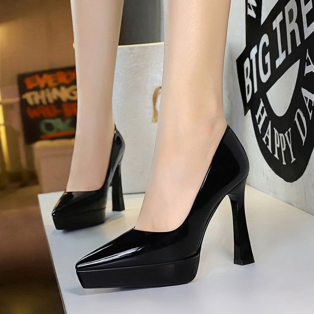 8399 Open PO Sepatu Bigtree Heels Wanita