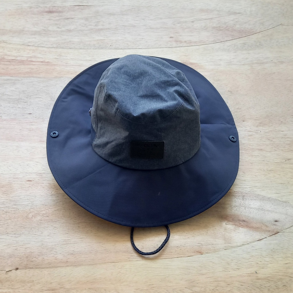 topi rimba outdoor pria Blackyak Extreme peak GORETEX warna navy abu size 60 cm